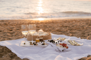 Romantic Beach Picnic logo