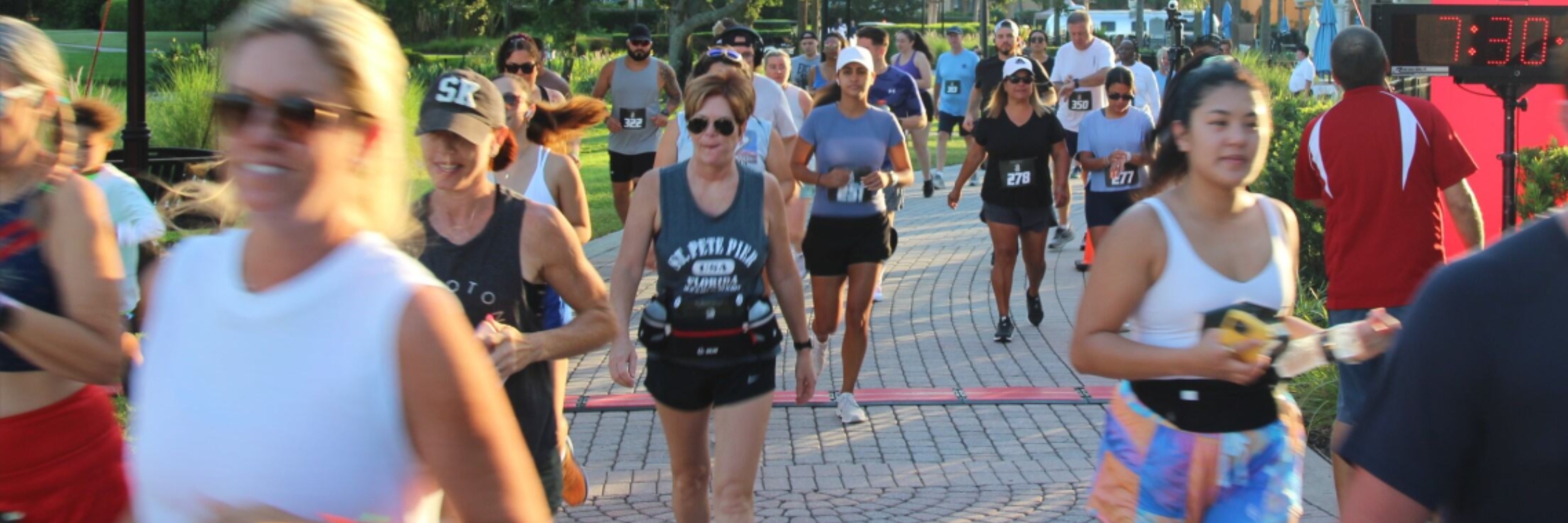 The Ritz-Carlton Winter GLO 5k
