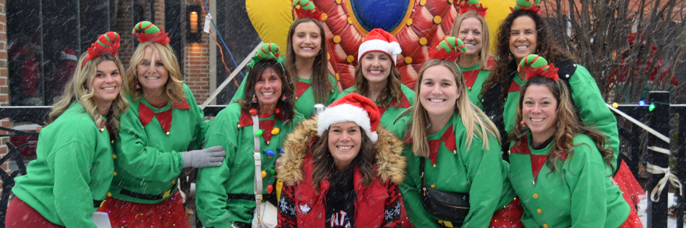 Santas in Tremont