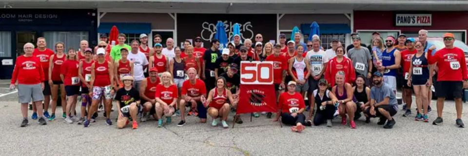 Mohegan Striders 4-Miler at Sneekers