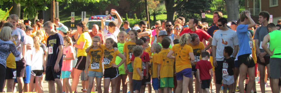 A Run Through The 'WOODS' - 5K & 1 Mile Run/Walk