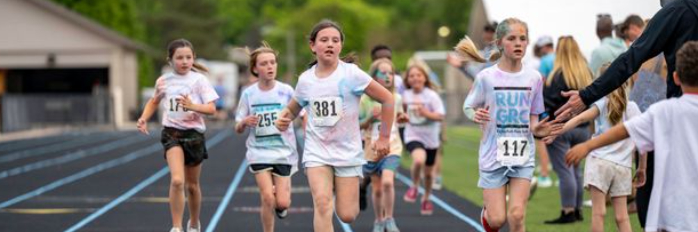 Eagles 1 Mile Color Run