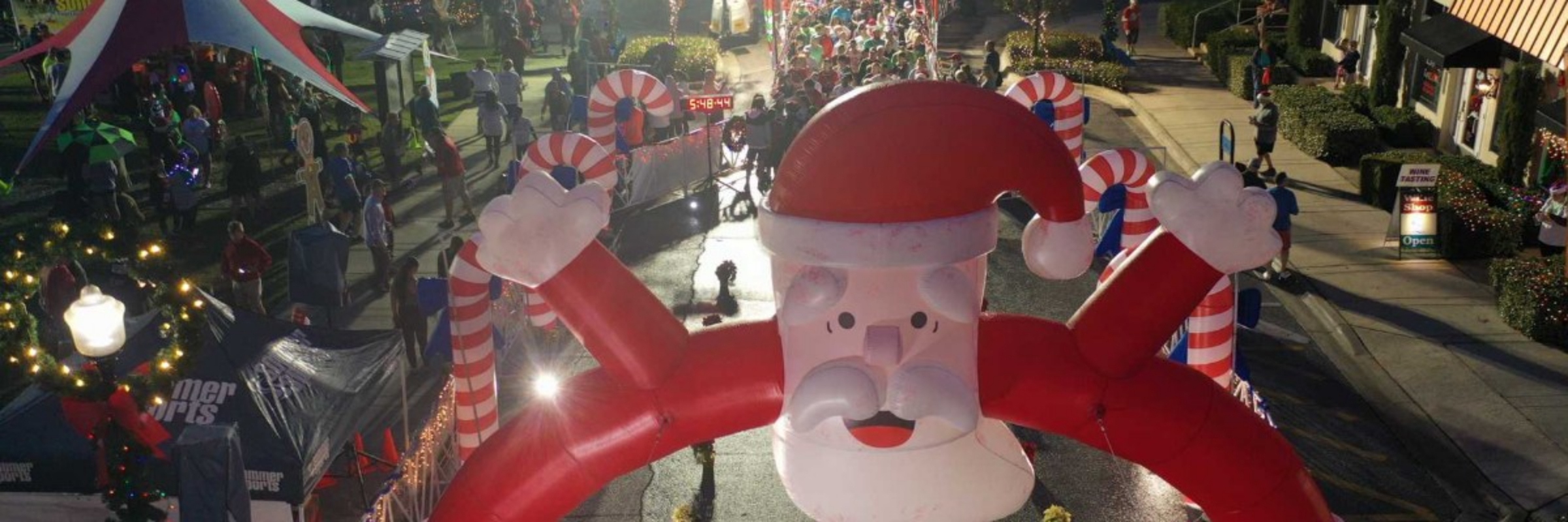 AdventHealth Santa's Twilight 5K - Downtown Clermont